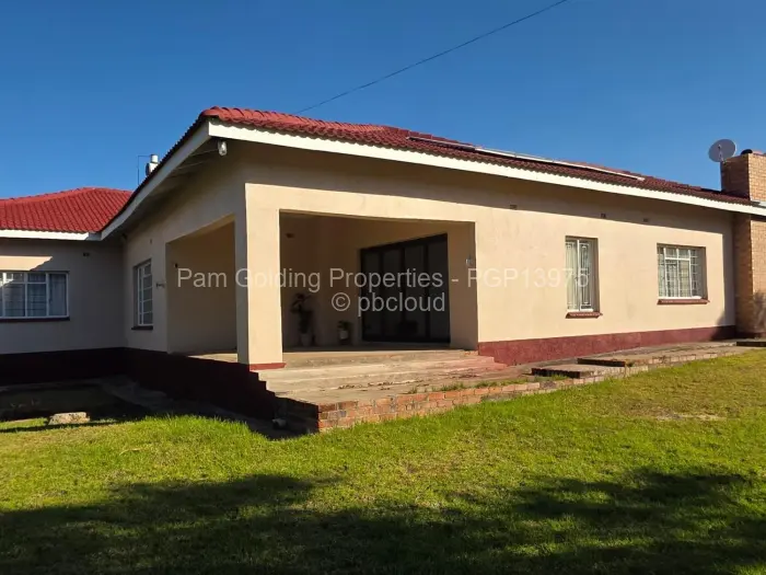 3 Bedroom House for Sale in Burnside, Bulawayo