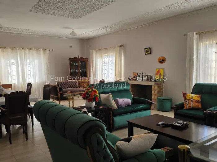 3 Bedroom House for Sale in Burnside, Bulawayo