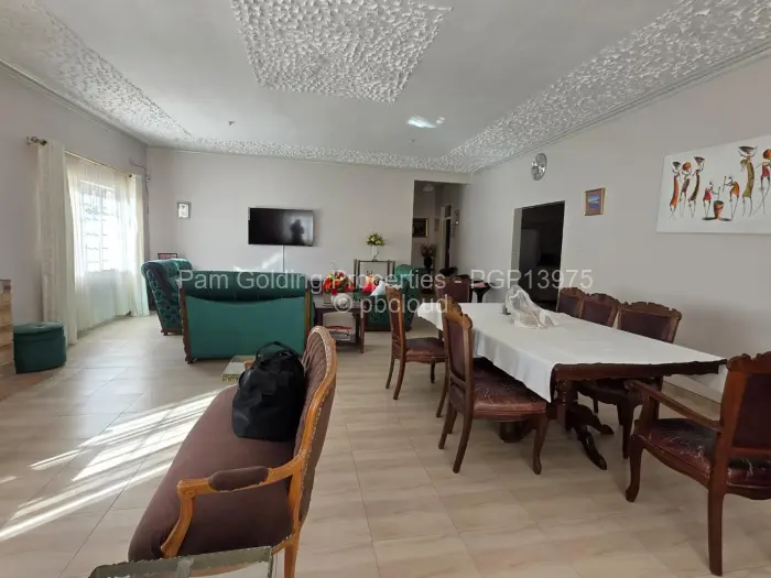 3 Bedroom House for Sale in Burnside, Bulawayo