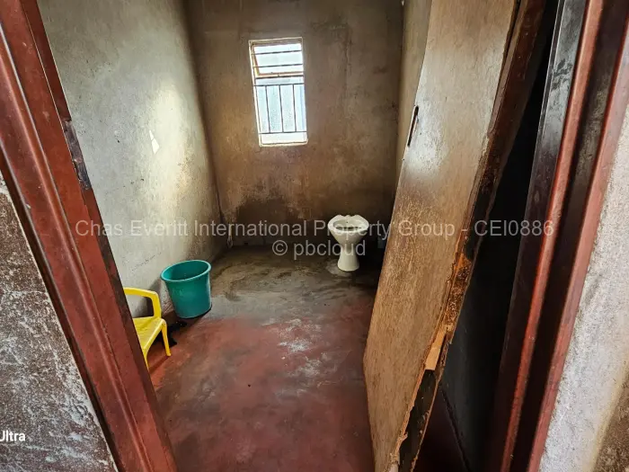 3 Bedroom House for Sale in Chitungwiza, Chitungwiza