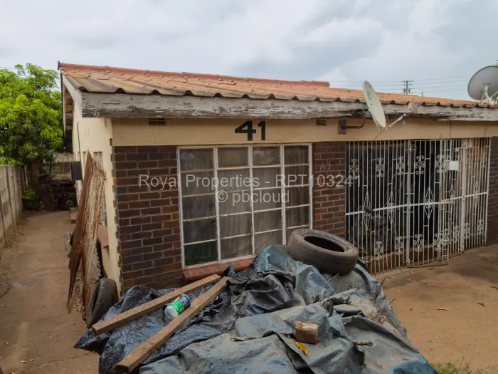 3 Bedroom House for Sale in Mufakose, Harare