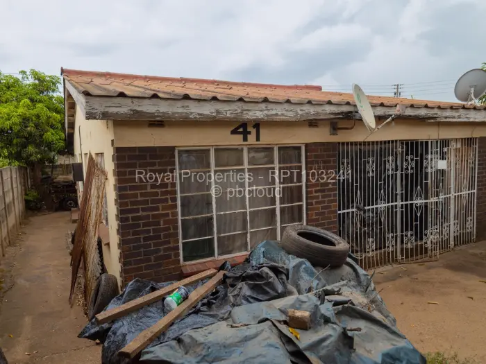 3 Bedroom House for Sale in Mufakose, Harare