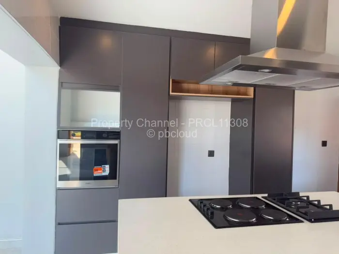 Townhouse/Cluster to Rent in Chisipite, Harare