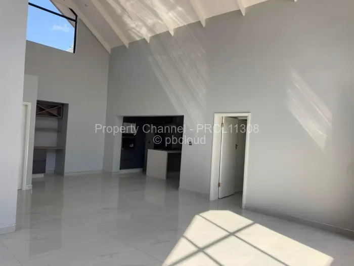 Townhouse/Cluster to Rent in Chisipite, Harare
