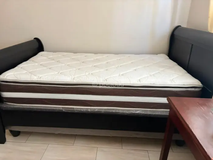 Townhouse/Cluster to Rent in Bluff Hill, Harare