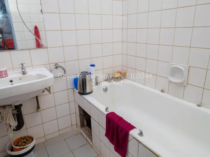 Flat/Apartment for Sale in Harare City Centre, Harare