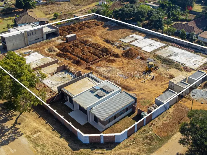 Townhouse/Cluster for Sale in Marlborough, Harare