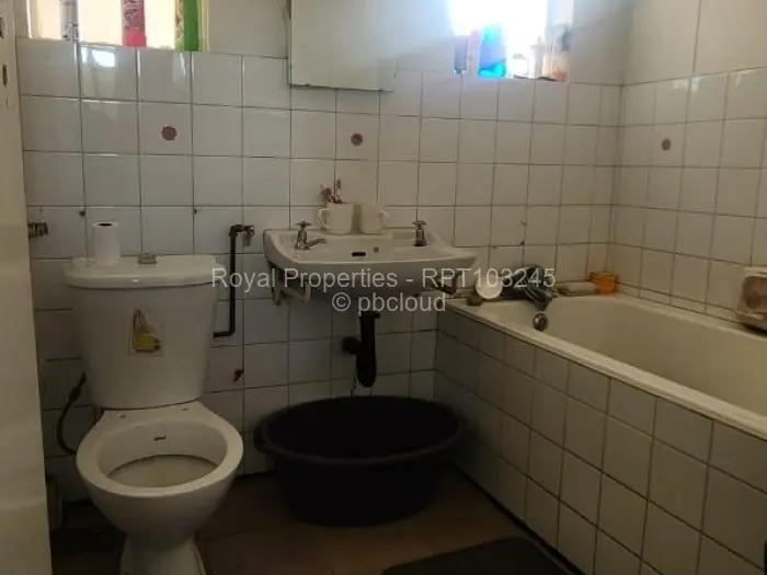 Flat/Apartment for Sale in Avenues, Harare