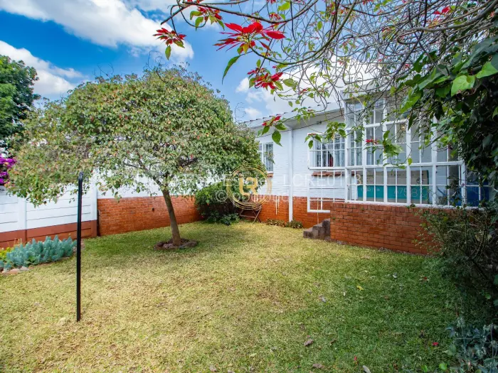 2 Bedroom House to Rent in Greendale, Harare