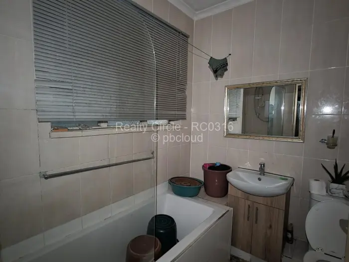 Flat/Apartment to Rent in Avenues, Harare