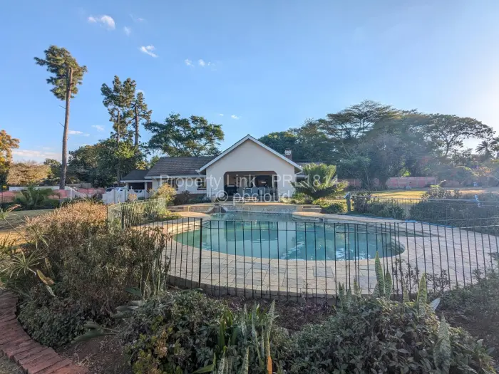 4 Bedroom House to Rent in Highlands