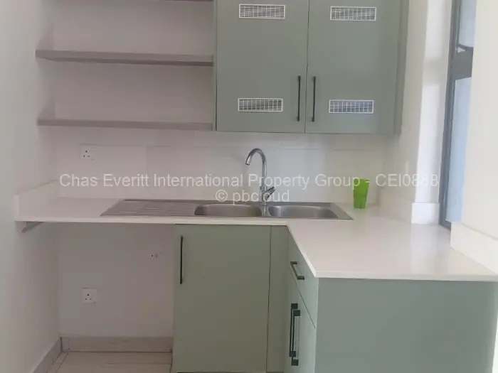 Flat/Apartment to Rent in Borrowdale West