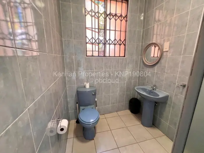 4 Bedroom House to Rent in Greendale North