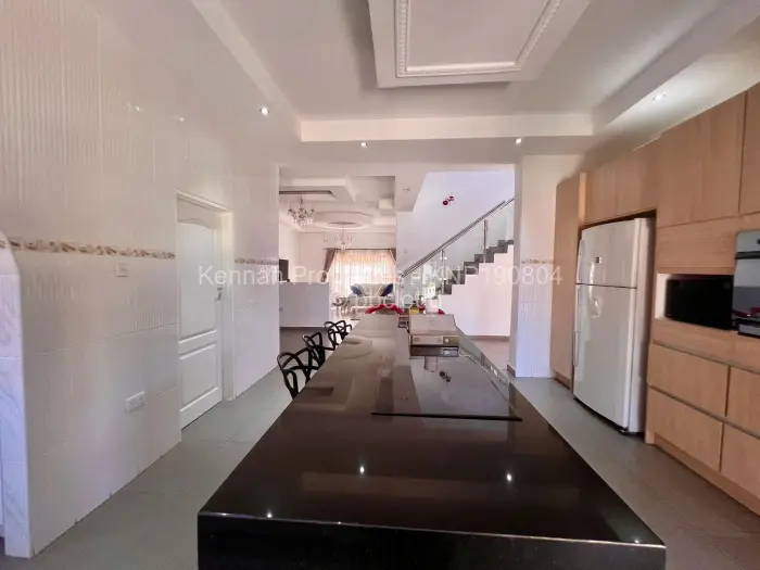 4 Bedroom House to Rent in Greendale North