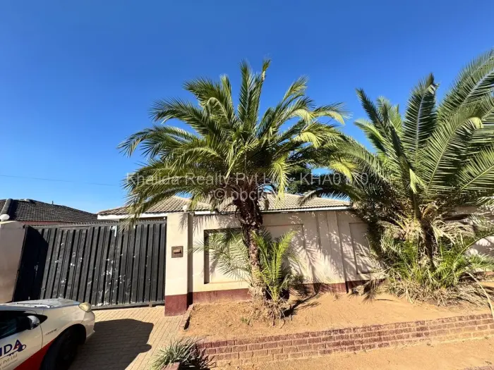 3 Bedroom House to Rent in Mainway Meadows