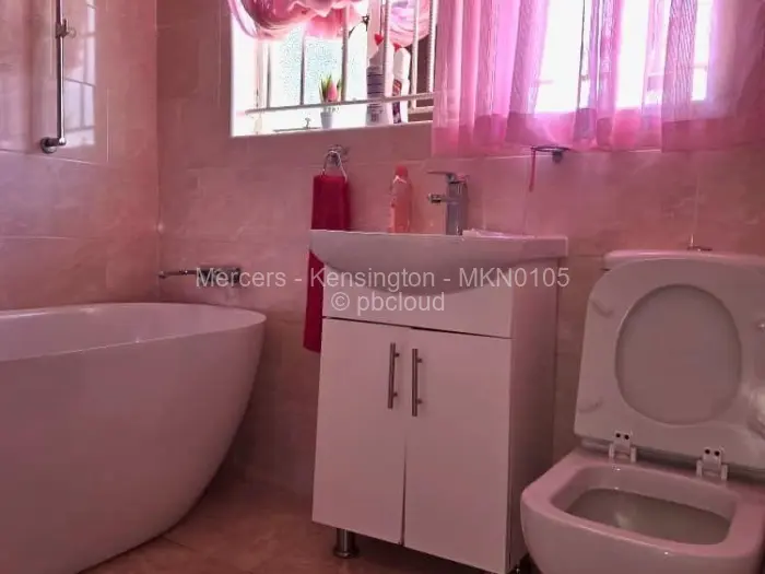 4 Bedroom House to Rent in Alexandra Park