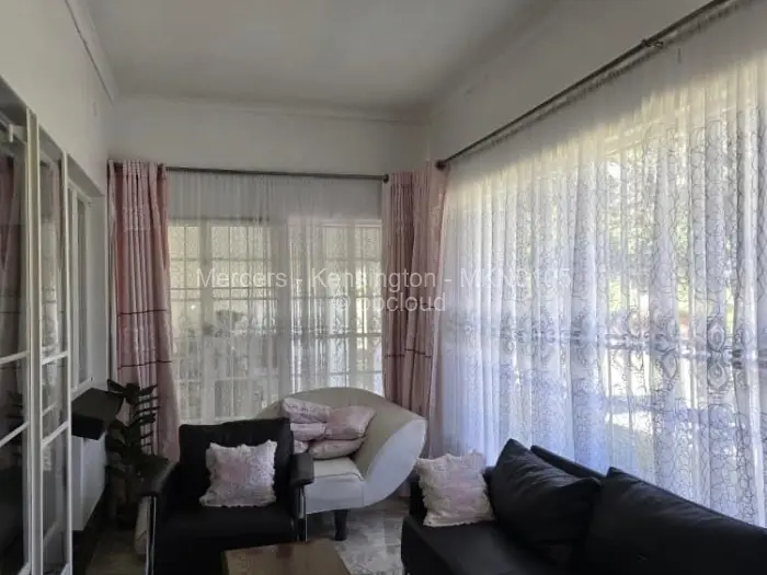 4 Bedroom House to Rent in Alexandra Park