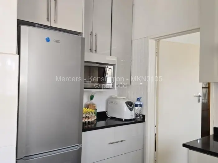 4 Bedroom House to Rent in Alexandra Park