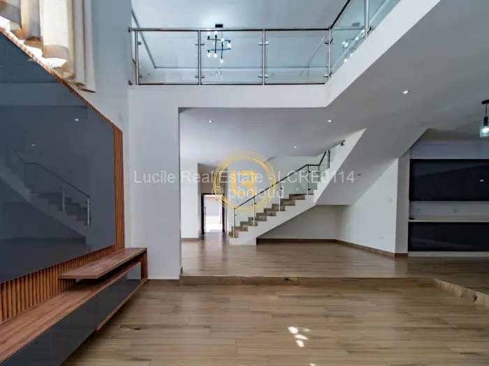 Townhouse/Cluster to Rent in Greendale