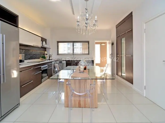 Flat/Apartment for Sale in Sandton, Johannesburg
