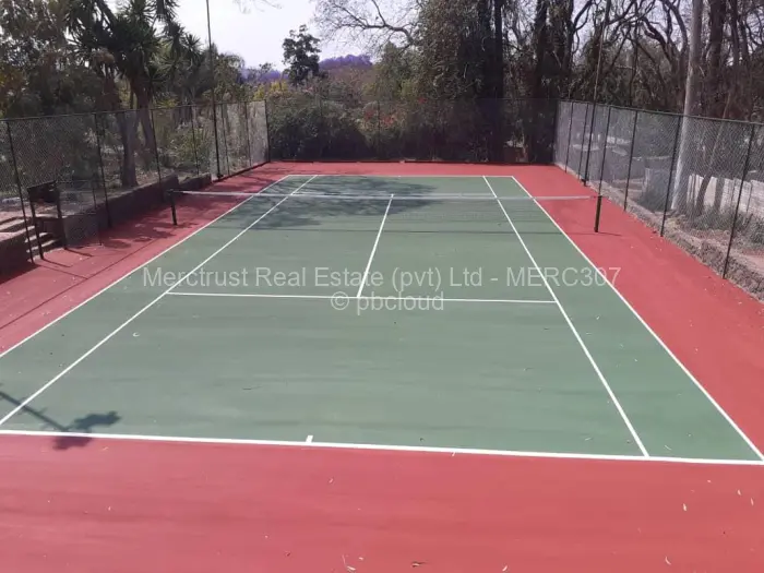 5 Bedroom House for Sale in Highlands, Harare