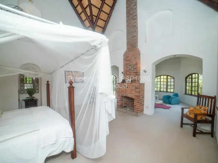 5 Bedroom House for Sale in Umwinsidale, Harare