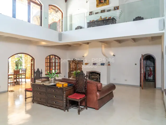 5 Bedroom House for Sale in Umwinsidale, Harare