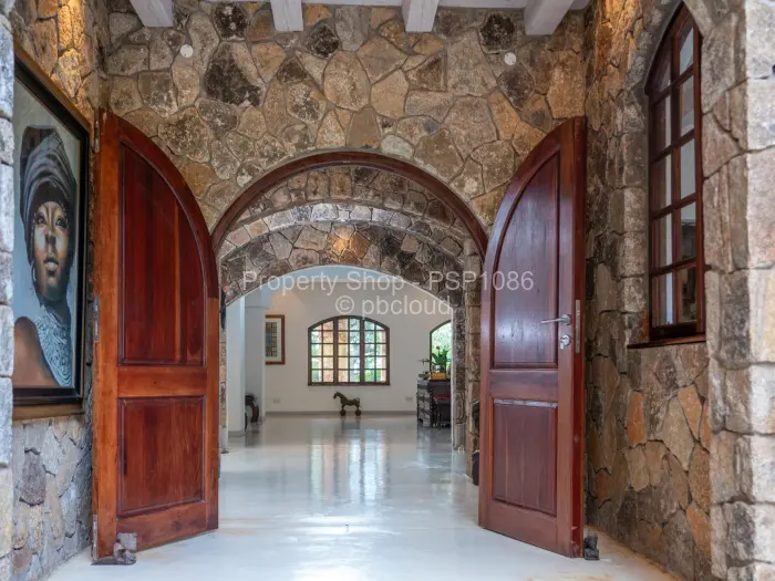 5 Bedroom House for Sale in Umwinsidale, Harare