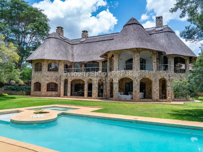 5 Bedroom House for Sale in Umwinsidale, Harare