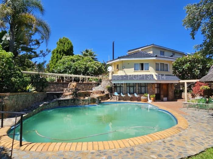 4 Bedroom House for Sale in Burnside, Bulawayo