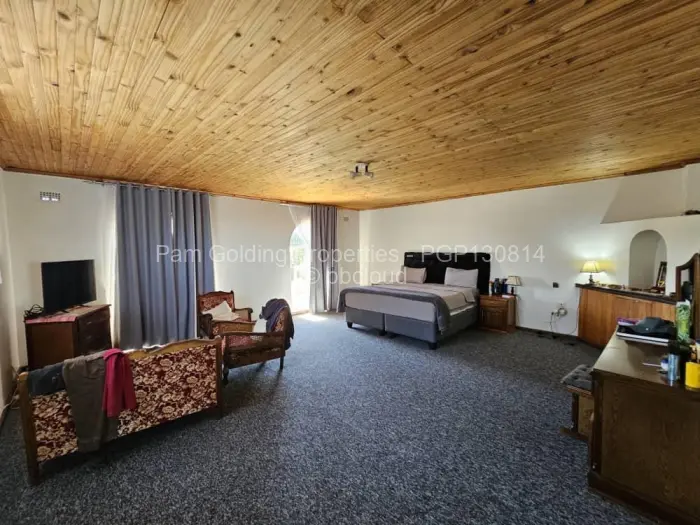 4 Bedroom House for Sale in Burnside, Bulawayo