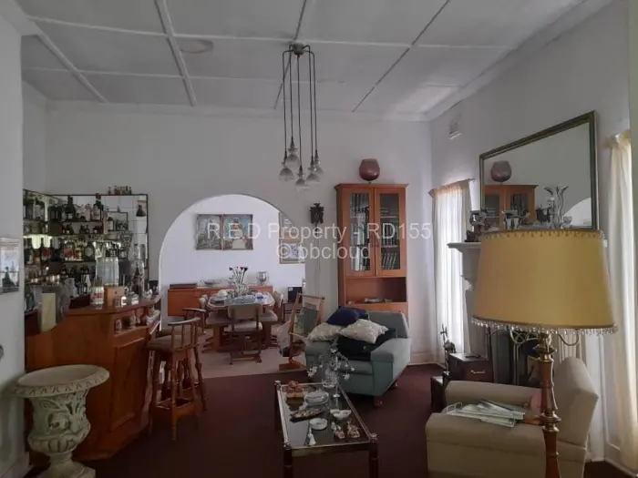 2 Bedroom House for Sale in Bulawayo City Centre, Bulawayo