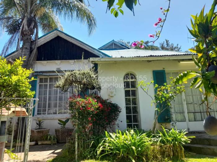 2 Bedroom House for Sale in Bulawayo City Centre, Bulawayo