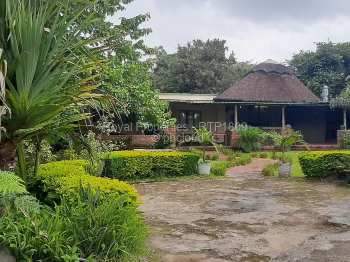 Warehouse/Industrial to Rent in Manresa, Harare