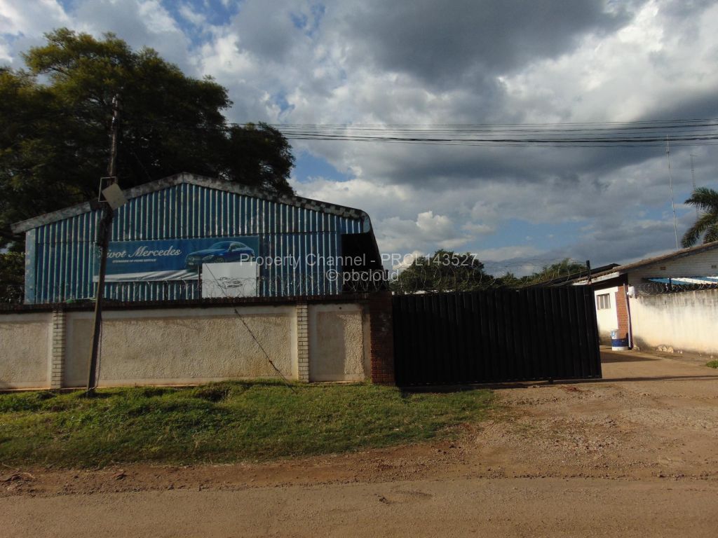 Warehouse/Industrial for Sale in Bluff Hill, Harare