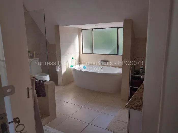 5 Bedroom House for Sale in Avondale, Harare