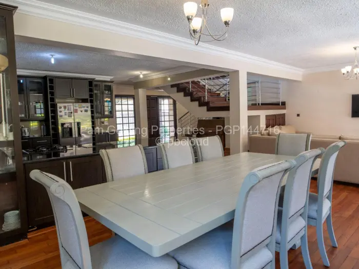 Townhouse/Cluster for Sale in Ballantyne Park, Harare