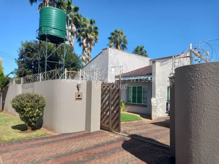 4 Bedroom House for Sale in Westgate, Harare