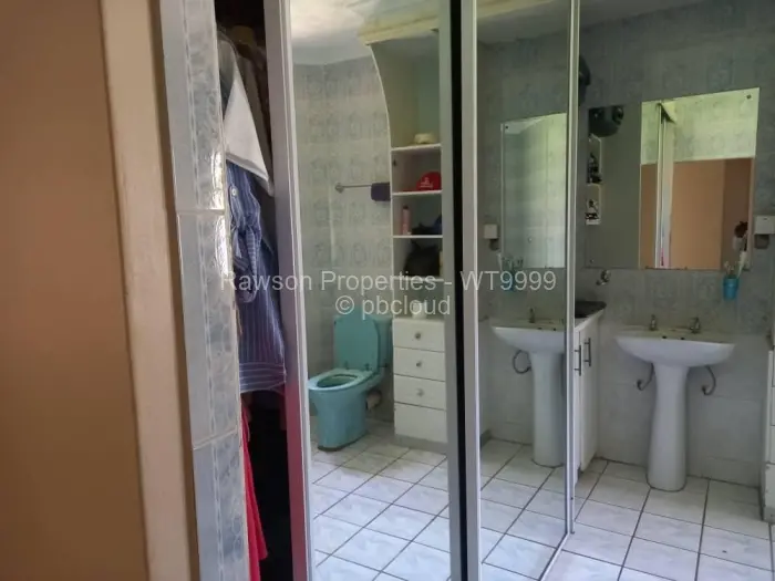 4 Bedroom House for Sale in Westgate, Harare