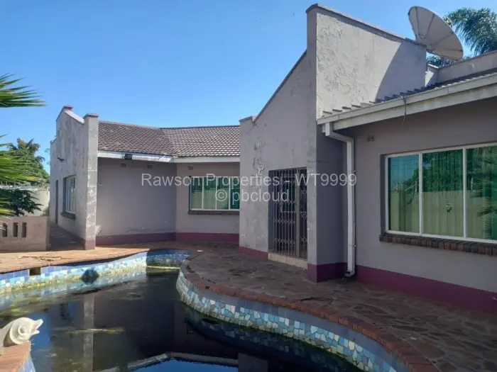 4 Bedroom House for Sale in Westgate, Harare