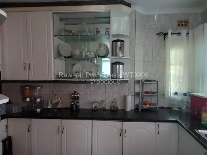 4 Bedroom House for Sale in Westgate, Harare