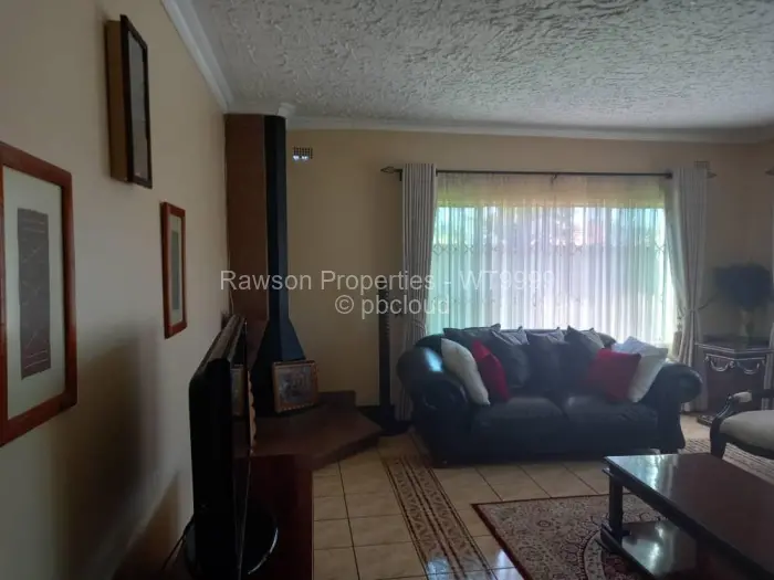 4 Bedroom House for Sale in Westgate, Harare