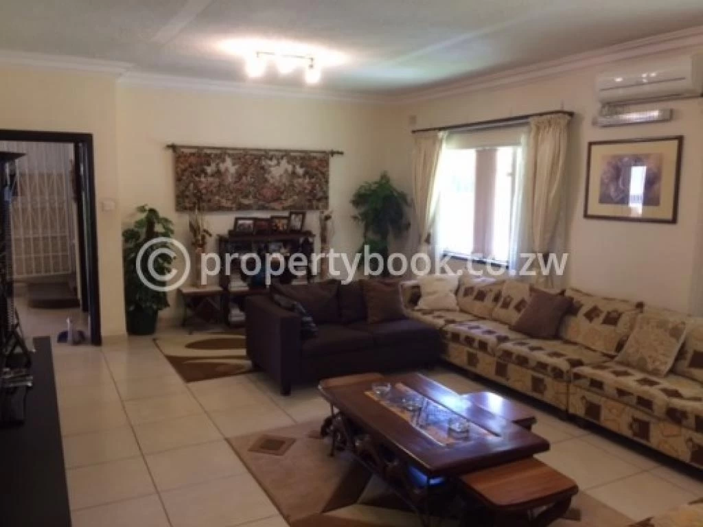 4 Bedroom House to Rent in Gunhill, Harare