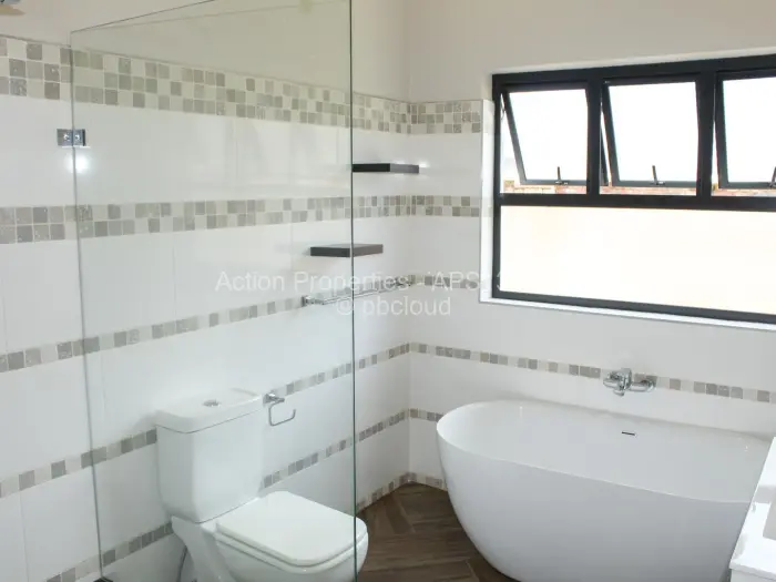 Townhouse/Cluster to Rent in Chisipite, Harare