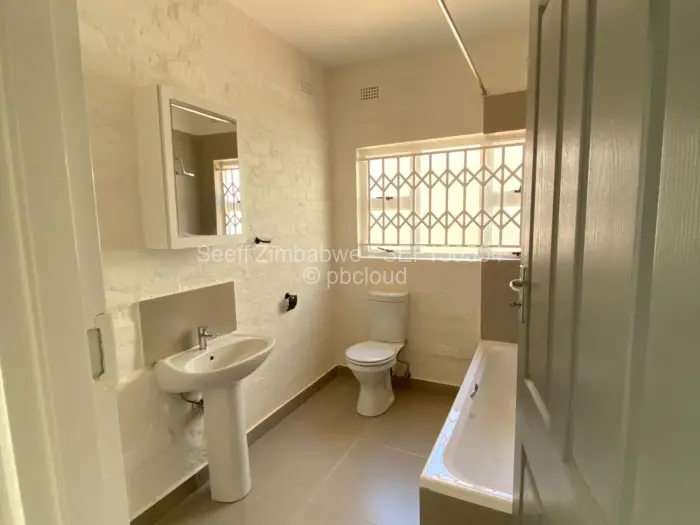 Townhouse/Complex/Cluster to Rent in Mount Pleasant Heights