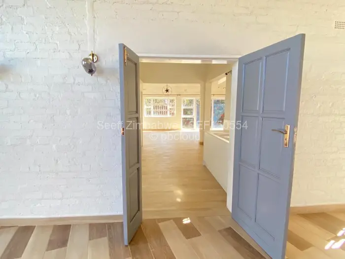 Townhouse/Complex/Cluster to Rent in Mount Pleasant Heights
