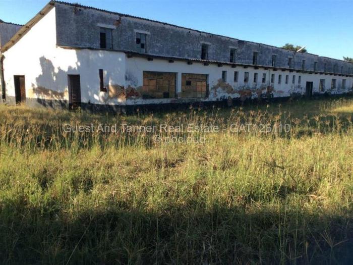 Commercial Stand for Sale in Banket, Banket