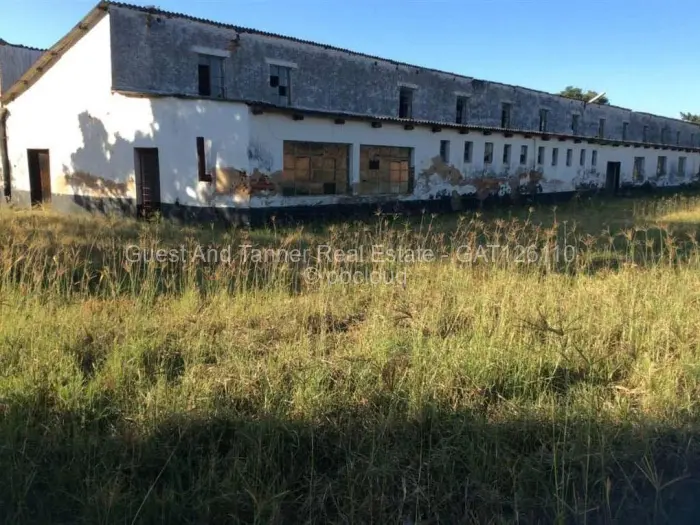 Commercial Stand for Sale in Banket, Banket