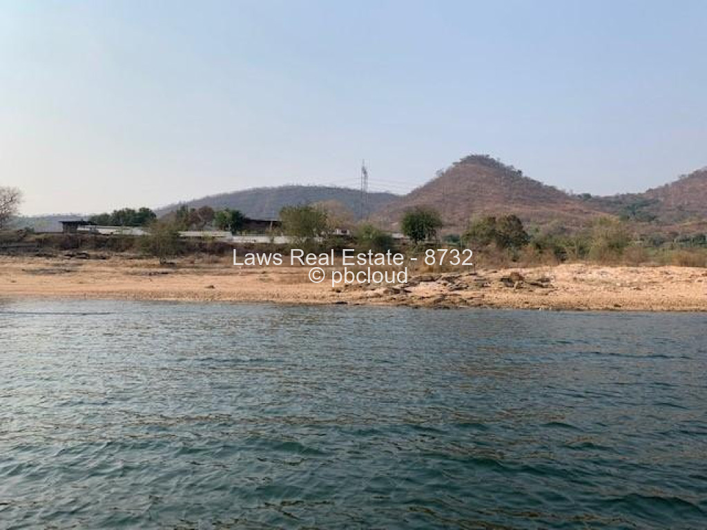 Warehouse/Industrial for Sale in Kariba, Kariba