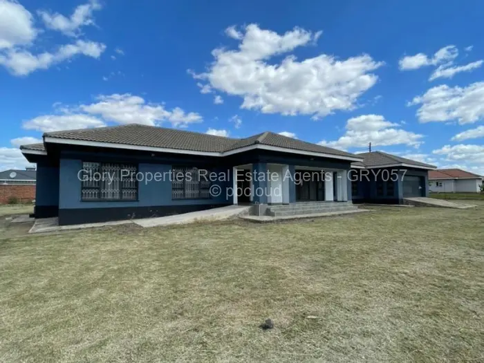 6 Bedroom House to Rent in Kadoma, Kadoma